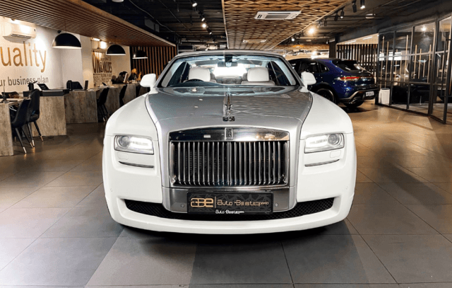 Why 2025 Is the Perfect Year to Buy the Best Used Luxury Car in India